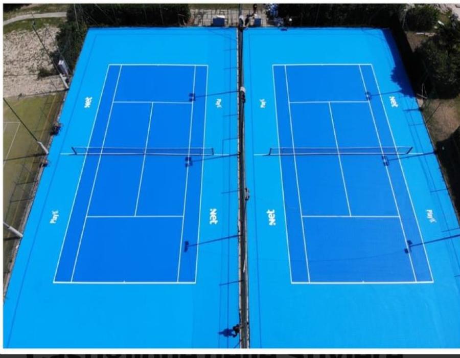 Bale tenis igrališta